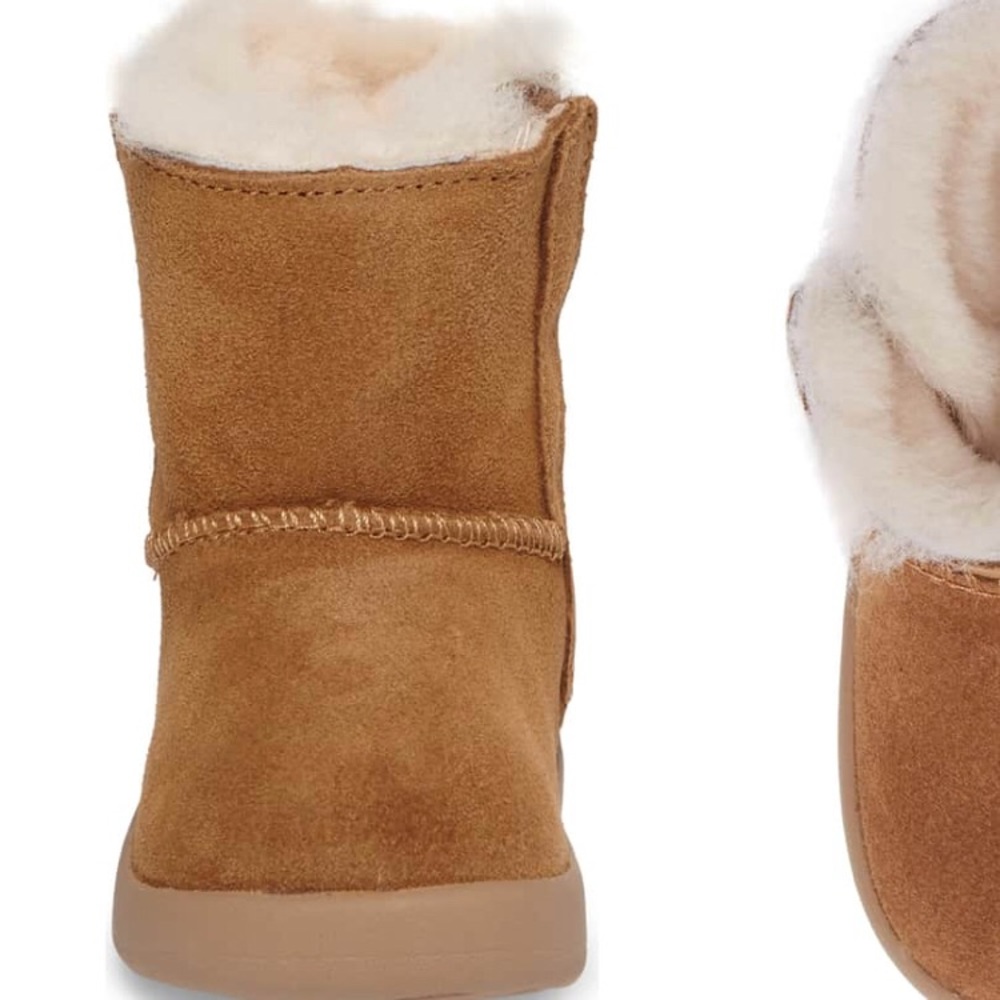Like new Ugg size 1 infant boots